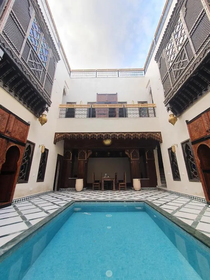 Riad Deluxe Марракеш
