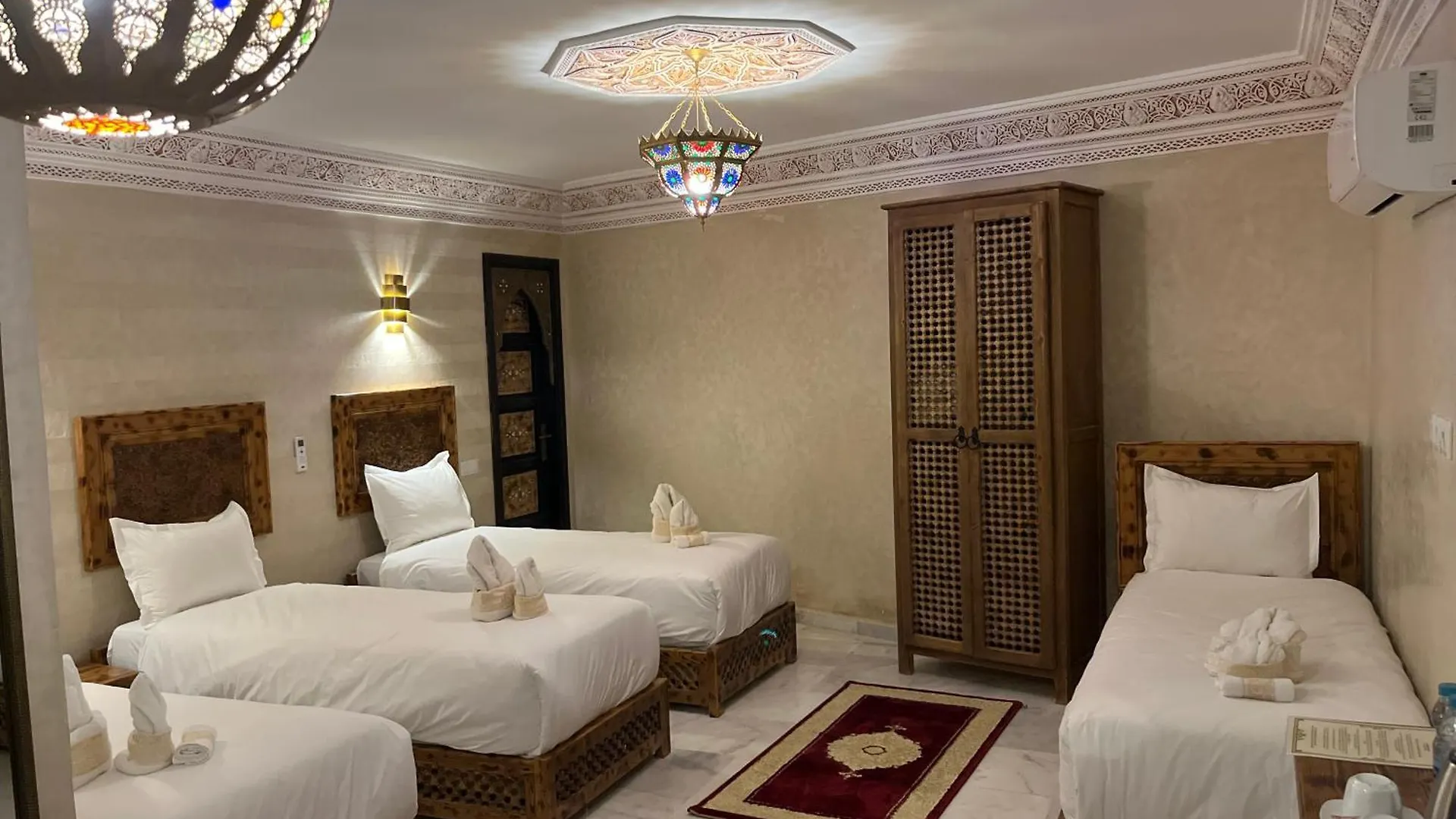 Riad Deluxe Марракеш